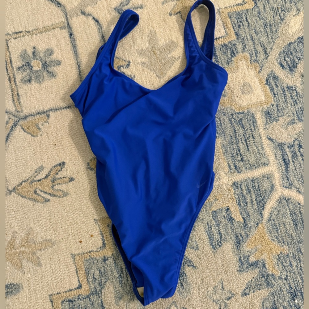 Nike women Royal Blue One Piece Swimsuit